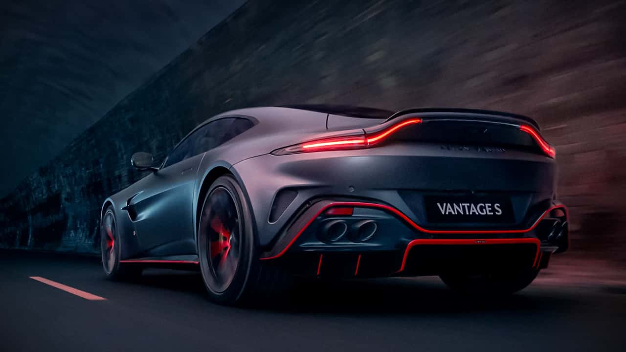 Aston Martin Vantage S (2025)