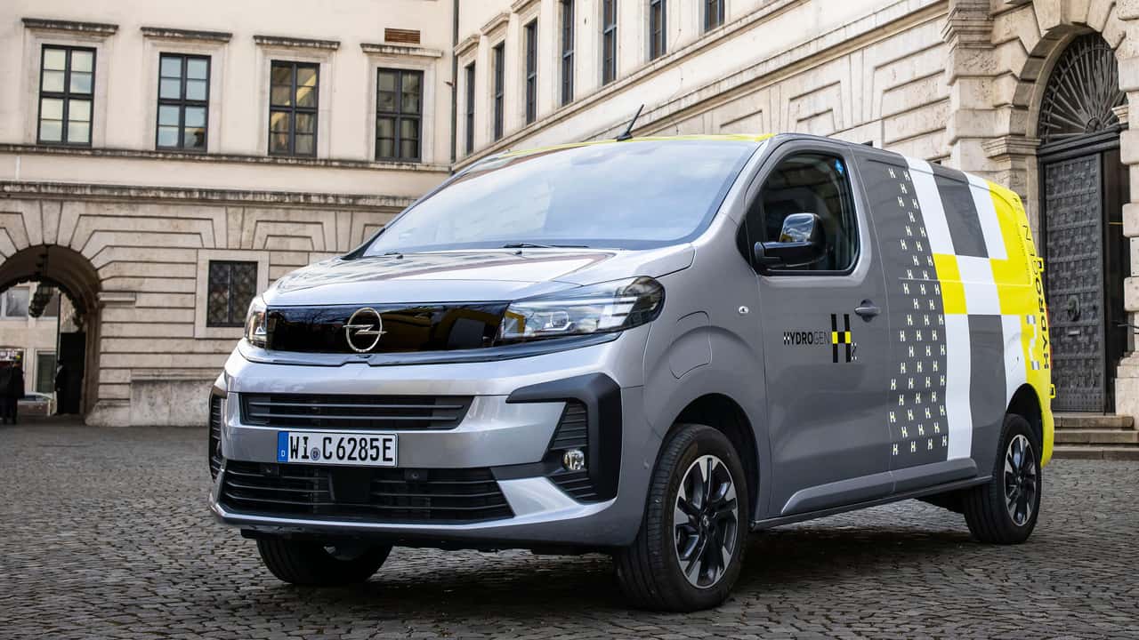 <p>2025 Opel Vivaro Hydrogen</p>